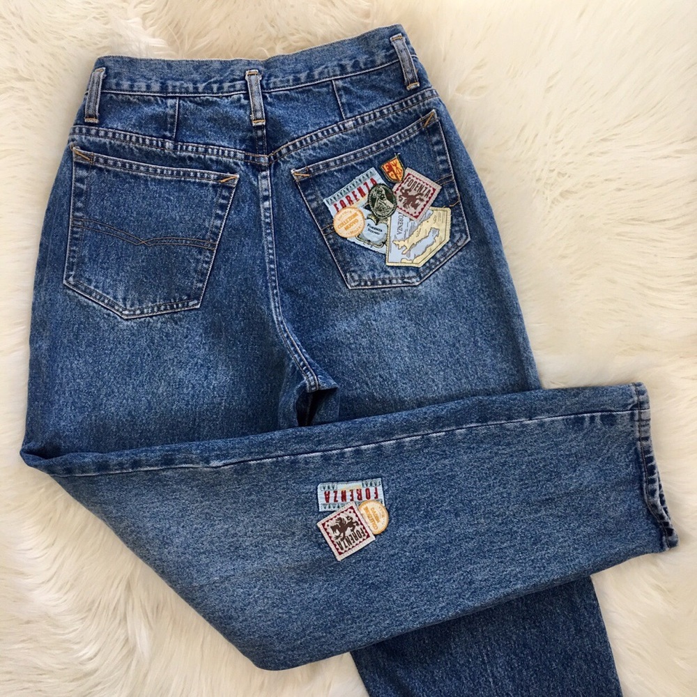 FORENZA High Waisted Vintage Mom Jeans